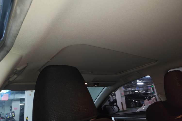 Used Toyota Corolla 2017 Revised Dual-Engine 1.8L E-CVT Leading Edition
