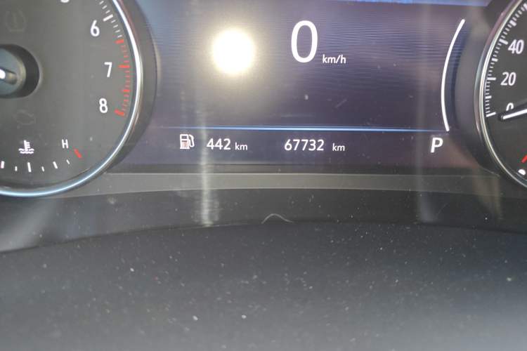 Used Buick GL8 2020 Land Business Class 652T Luxury Model
