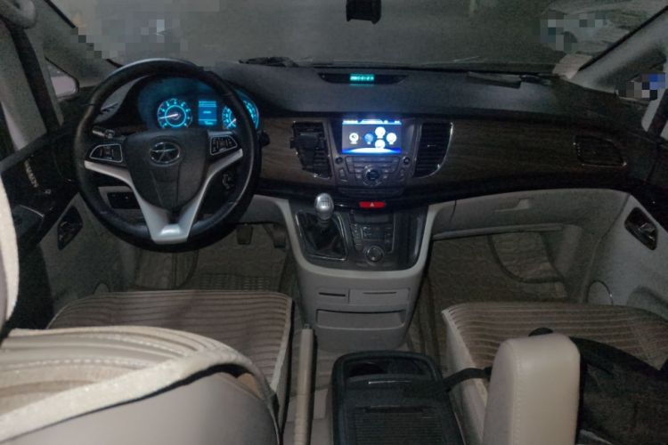 Used JAC Group Refine M5 2014 Colorway 2.0T Gasoline Manual Business Edition
