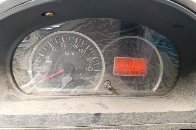 Used BAIC Weiwang 306 2013 1.2L Value Edition Basic CNG 7-seater A12 China IV
