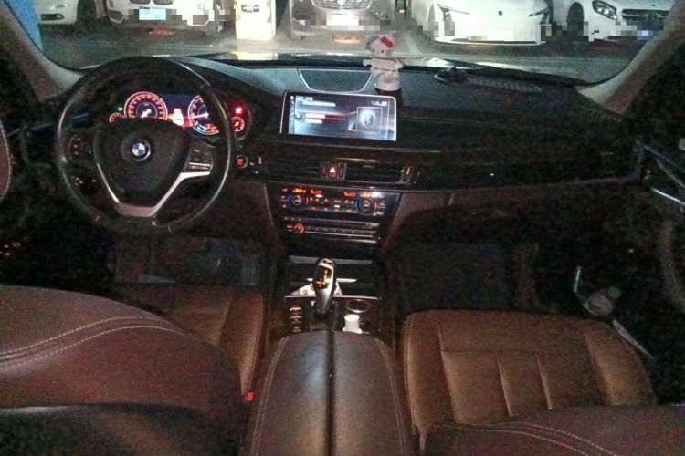 Used BMW X5 2017 xDrive28i
