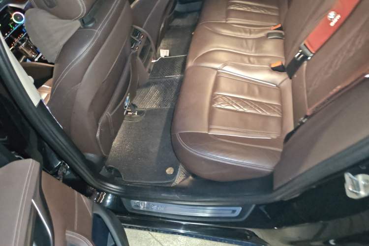 Used BMW 5 Series New Energy 2020 Mileage Upgrade Version 530Le Luxury Package