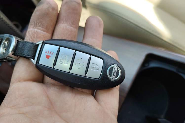 Used Nissan Teana 2010 2.5L XL Anniversary Edition
