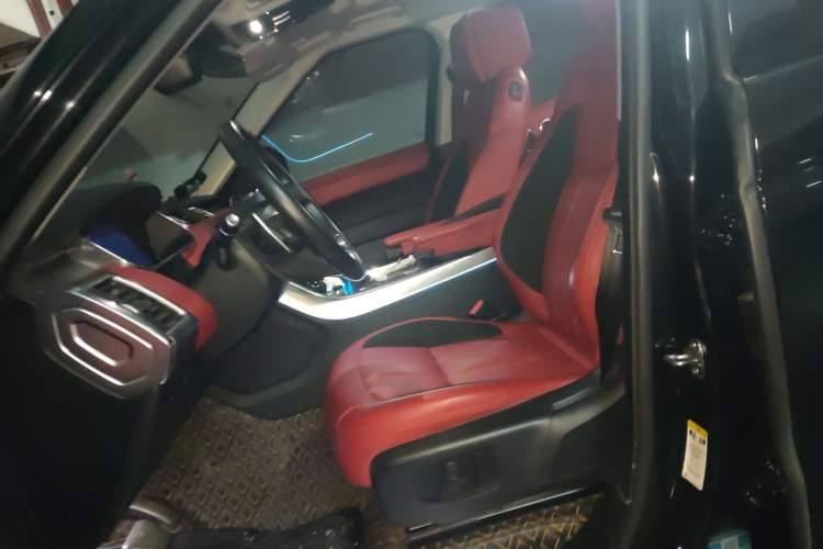 Used Land Rover Range Sport 2021 3.0 L6 YAO Black Edition Left Front Seat