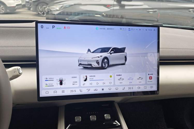 Used Deepal L07 2024 230Max Qiankun Intelligent Driving ADS SE Range-Extended Version Instrument Cluster