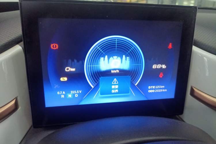 Used Dongfeng NAMMI BOX 2022 Revised Light Wind Edition 201 km Standard Version