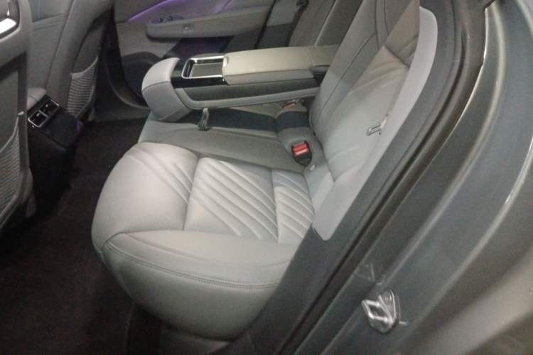 Used Zeekr 001 2024 WE Edition 95 kWh All-Wheel Drive Left Rear Seat