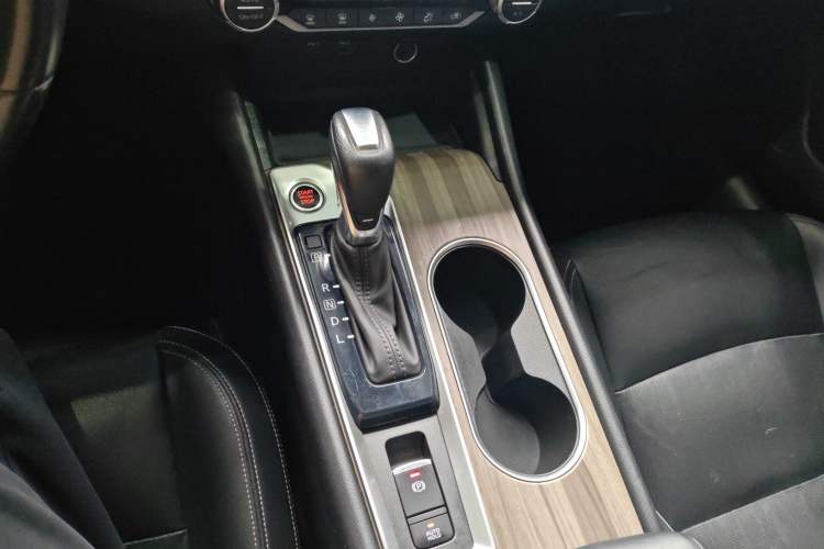 Used Nissan Teana 2021 2.0L XL Comfort Edition Gear Lever