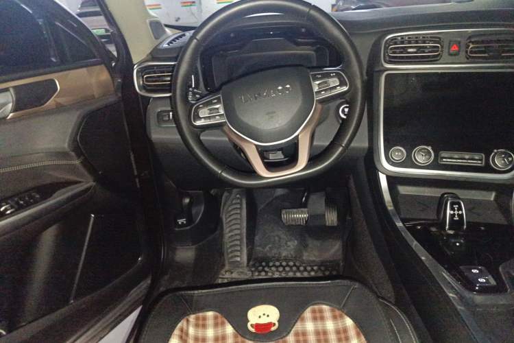 Used Lynk & Co 01 2017 2.0T Two-Wheel Drive Pro Edition Steering Wheel