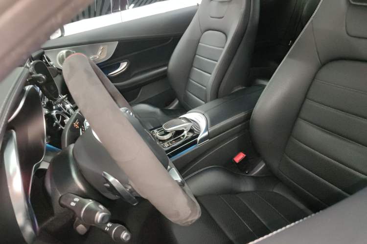 Used Mercedes-Benz C-Class 2017 Facelift C 200 Coupe