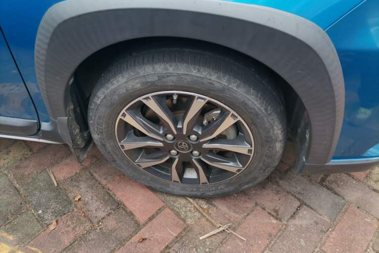 Used Toyota YARiS L Zhi Xuan 2020 X-Trail X 1.5L CVT Luxury Edition Right Front Wheel Hub