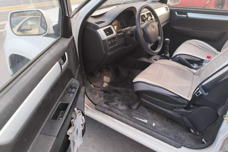 Used CHANGAN KAICHENG Shenqi F30 2018 1.5L Comfort Trim Short Wheelbase DAM15L Driver Seat