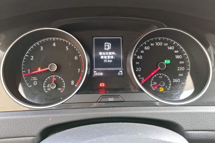 Used Volkswagen Golf 2020 200TSI DSG Comfortable and Ambitious Edition Instrument Cluster