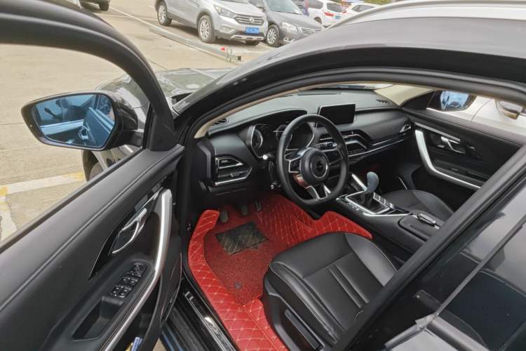 Used Zotye T500 2018 1.5T Manual Luxury Model Driver Seat