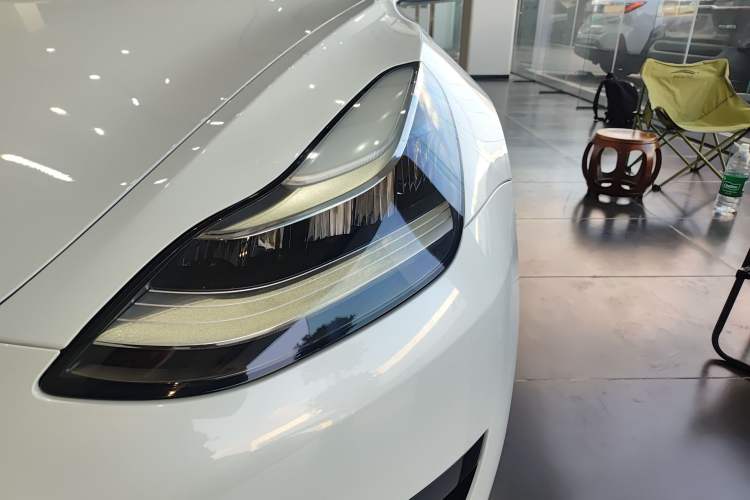 Used Tesla Model 3 2020 Standard Range Rear-Wheel Drive Upgraded Version
