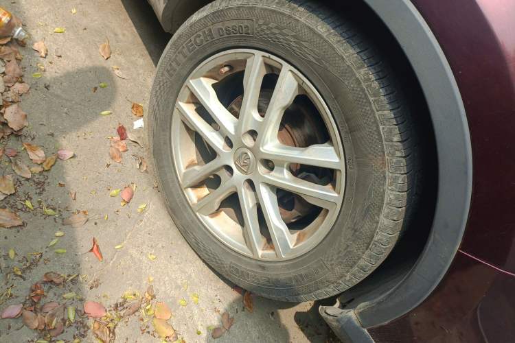 Used Baojun 560 2015 1.8L Manual Elite Edition Right Front Wheel Hub