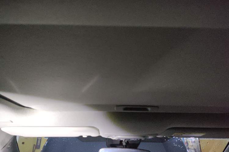 Used Toyota Levin 2023 Smart Electric Hybrid Dual-Engine 1.8L Luxury Edition Headliner