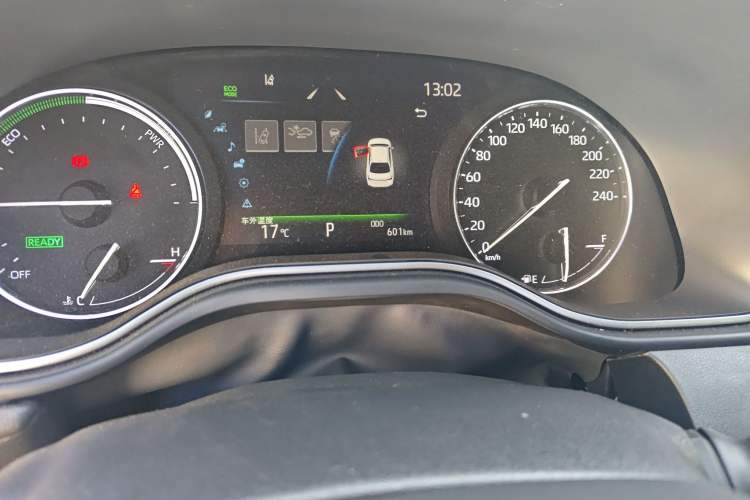 Used Toyota Avalon 2023 Dual-Engine 2.5L Luxury Edition