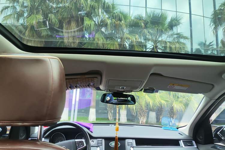 Used Land Rover Discovery Sport 2016 2.0T SE Headliner