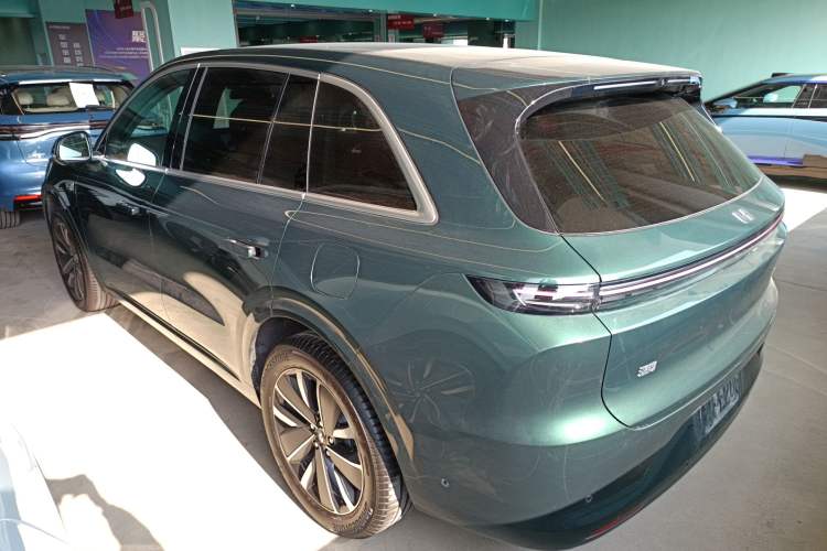 Used Li Auto L6 2025 Max Smart Refresh Edition Rear Left 45 Deg