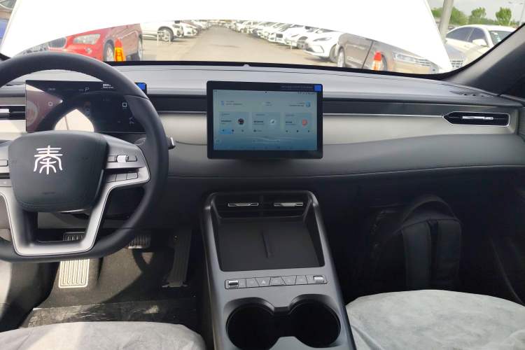 Used BYD Qin PLUS 2026 DM-i 128KM Progressive Model
