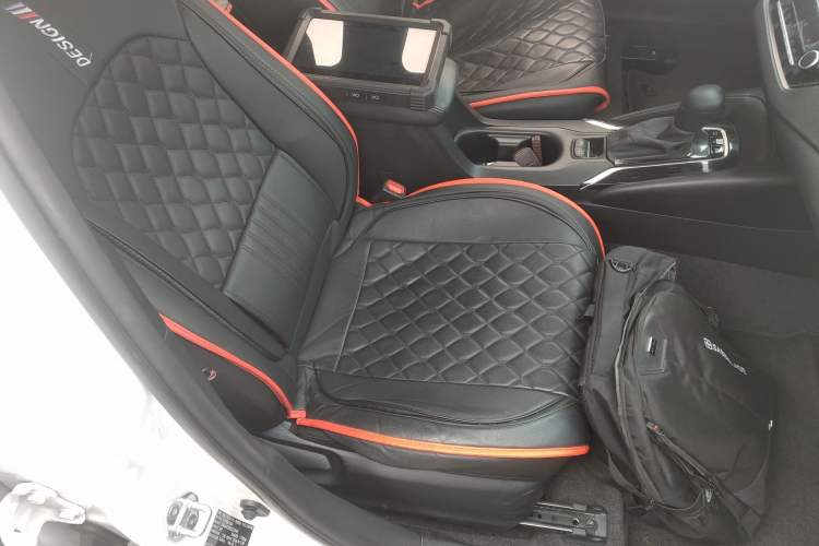 Used Toyota Corolla 2024 1.8L Smart Electric Hybrid Dual-Engine Pioneer Edition Right Front Seat