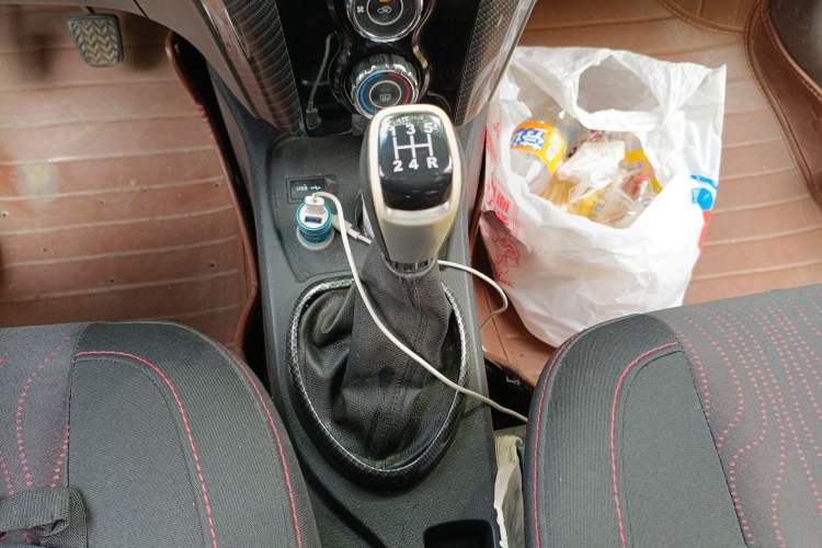 Used Jinbei Zhishang S30 2014 1.5L Manual Comfort Model Gear Lever