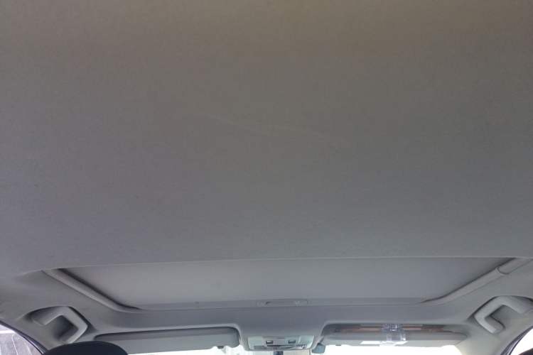 Used Toyota RAV4 2015 2.0L CVT Two-Wheel Drive Fashion Edition
