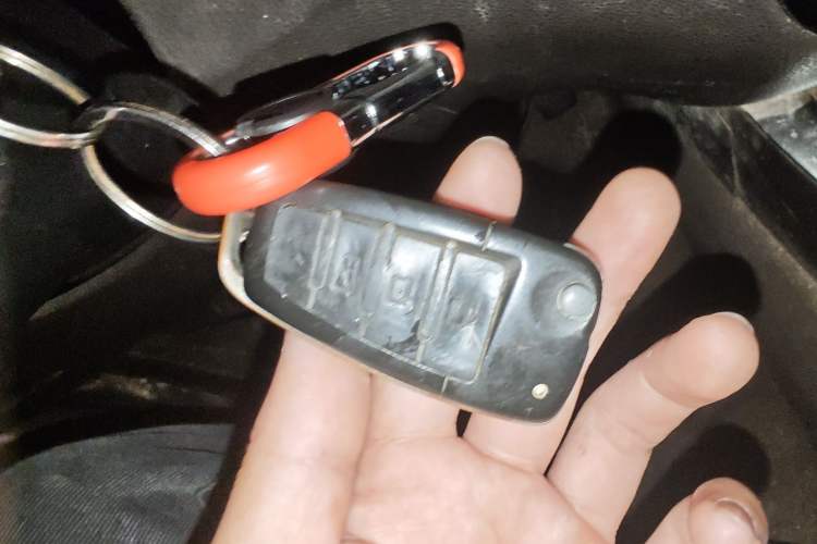 Used Wuling Rongguang V 2015 1.5L Standard Version