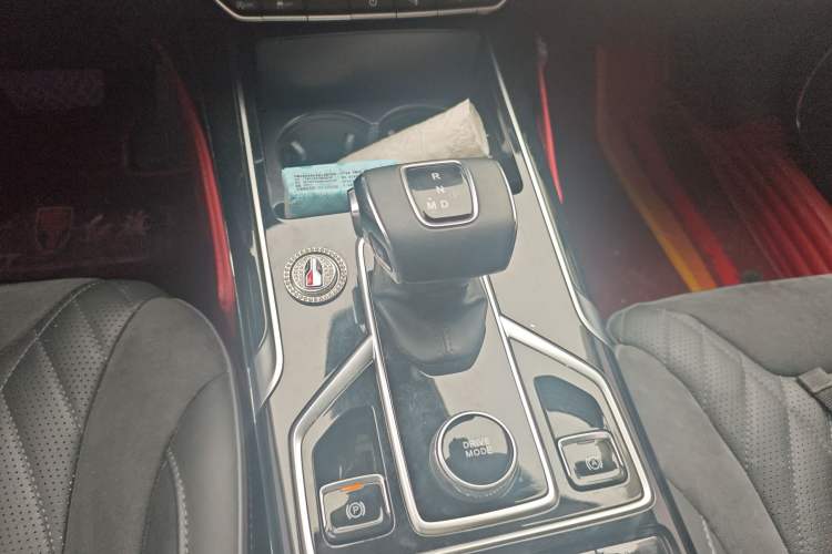 Used Hongqi HS5 2022 Revised Version 2.0T Smart Connect Flagship Edition