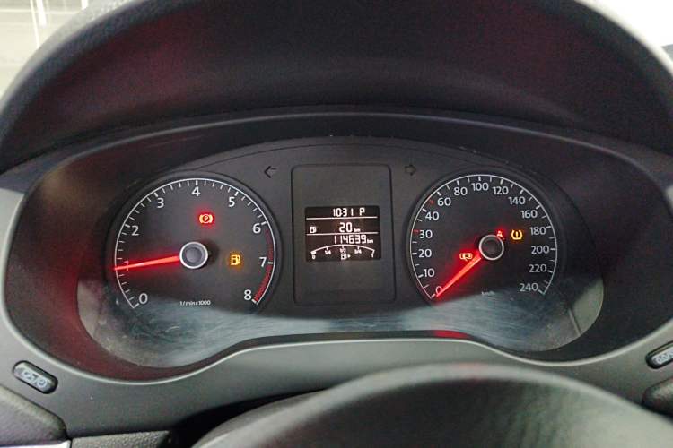 Used Volkswagen Sagitar 2014 1.6L Automatic Comfort Model