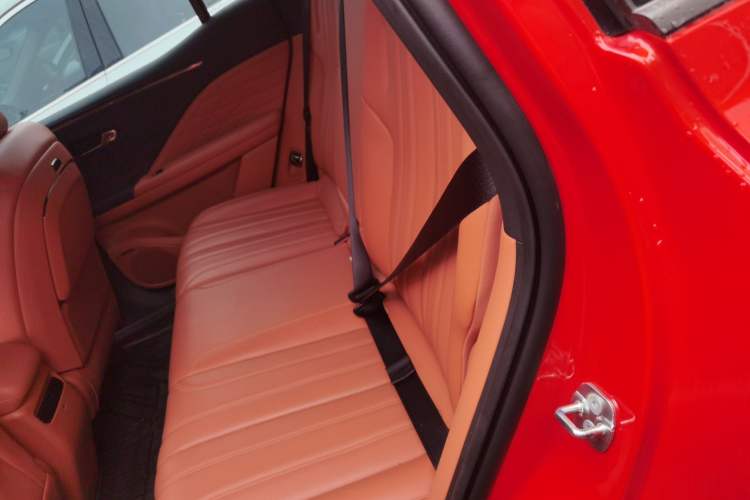 Used AION V 2024 Aion Tyrannosaurus 650 LiDAR Edition Left Rear Seat