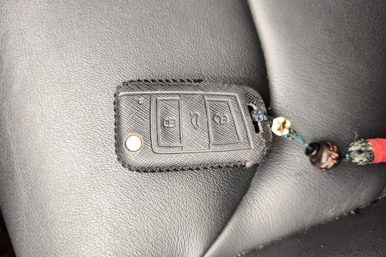 Used Skoda Kodiaq 2018 TSI330 5-Seater Two-Wheel-Drive Luxury Enjoyment Edition Interior 1