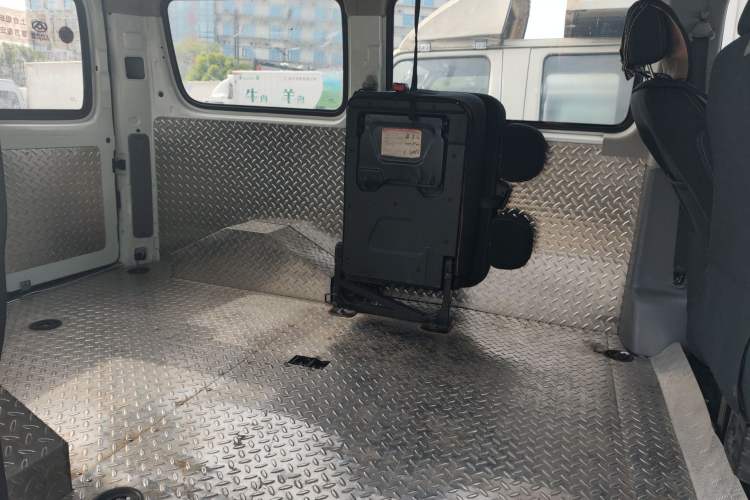 Used SAIC MAXUS Xintu V80  Left Rear Seat