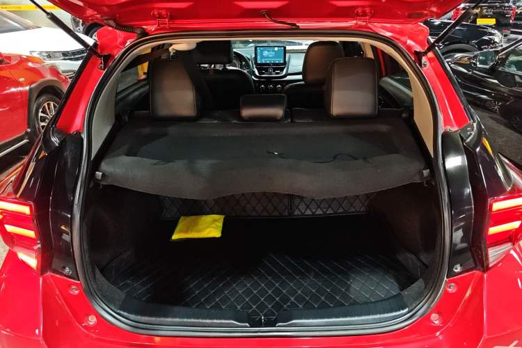 Used Toyota YARiS L Zhi Xuan 2021 X-Trail 1.5L CVT Luxury Edition