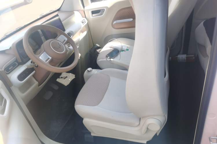 Used Wuling Hongguang MINIEV 2024 3rd Generation 215km Youth Edition