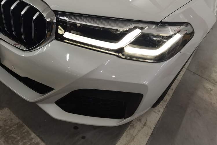 Used BMW 5 Series 2022 Restyled 525i M Sport Package
