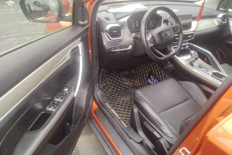 Used Geely Auto Coolray 2019 260T DCT Knight China V Standard Driver Seat