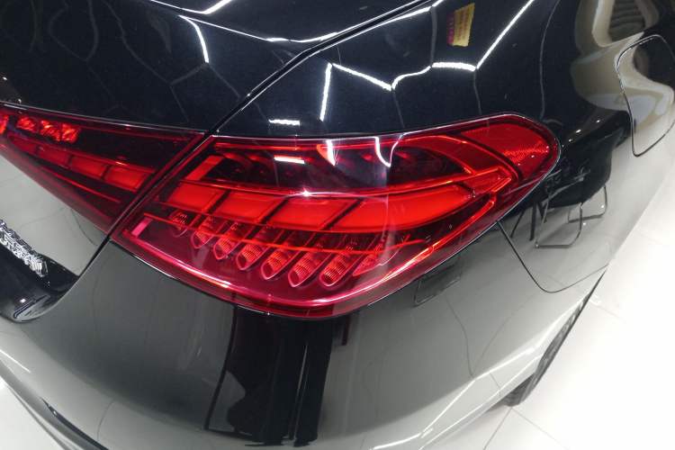 Used Mercedes-Benz C-Class 2022 Facelift C 260 L Right Rear Taillight