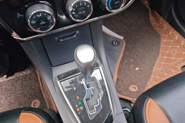 Used Toyota Corolla 2014 1.6L CVT GL Gear Lever