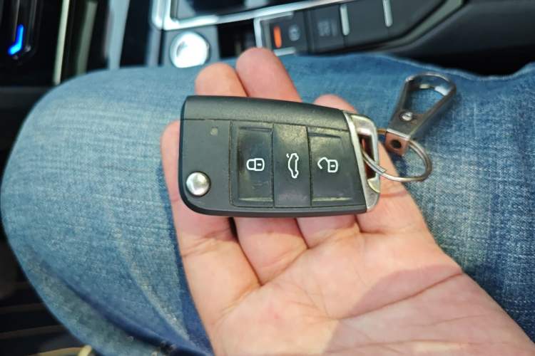 Used Volkswagen Lamando 2021 280TSI DSG Comfort Edition Vehicle Key