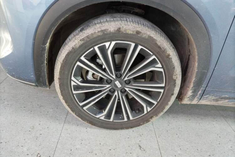 Used Geely Galaxy Galaxy Xingjian 7 EM-i 2025 120km Flagship Edition