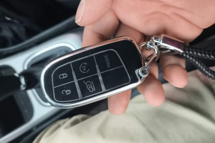 Used Jeep Compass 2017 200T Automatic Family Edition Interior 1