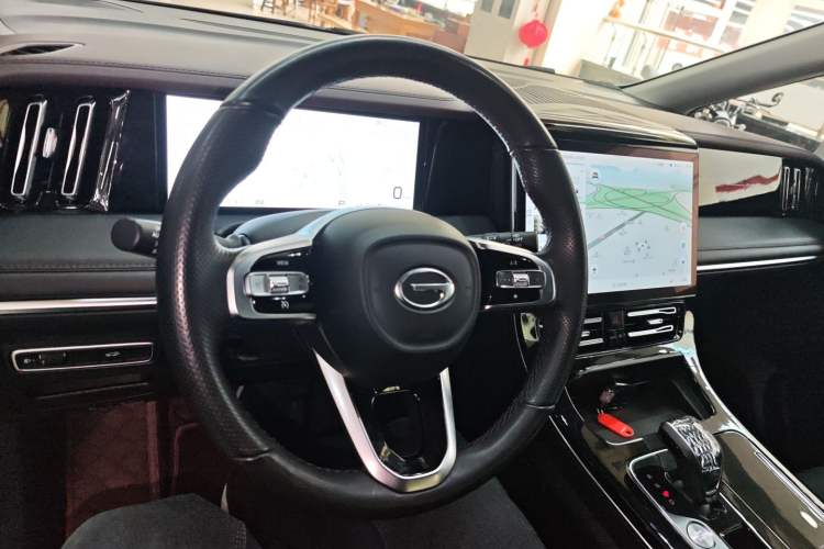 Used GAC Trumpchi M8 2024 Master Series 400T Prestige Edition
