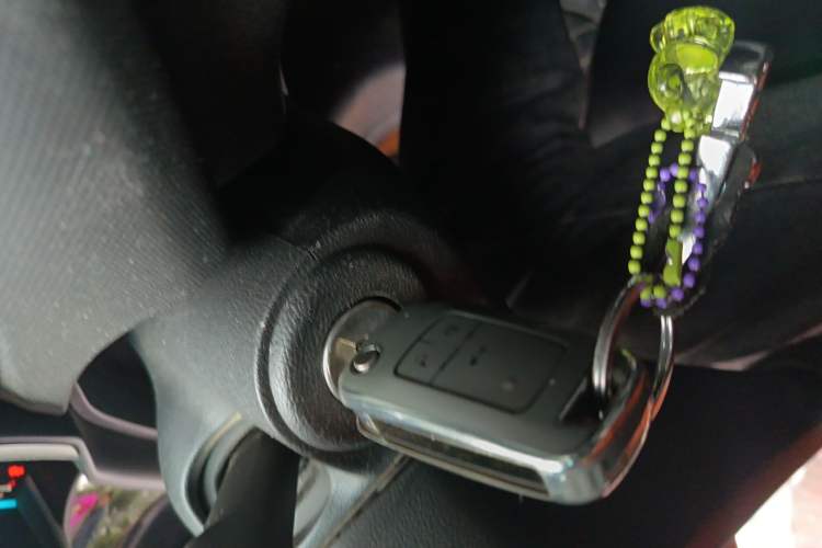 Used Chevrolet Cavalier 2016 1.5L Automatic Enjoyment Edition Vehicle Key