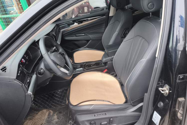 Used Volkswagen Passat 2024 330TSI Starry Elite Edition Left Front Seat