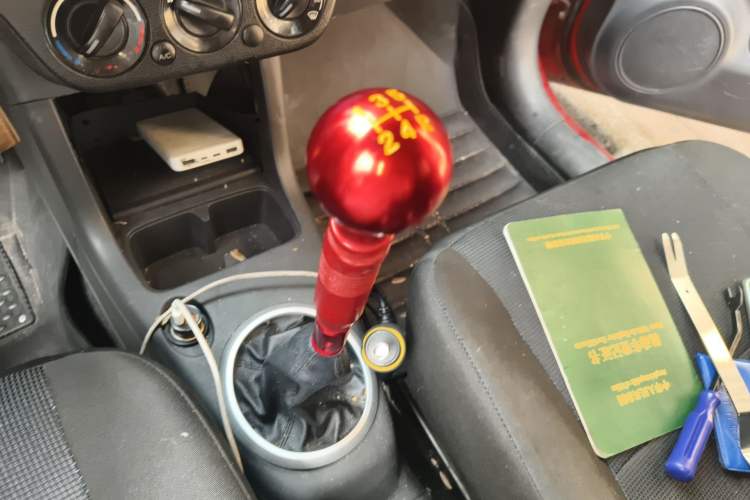 Used Suzuki Swift 2012 1.3L Manual Value Edition Gear Lever