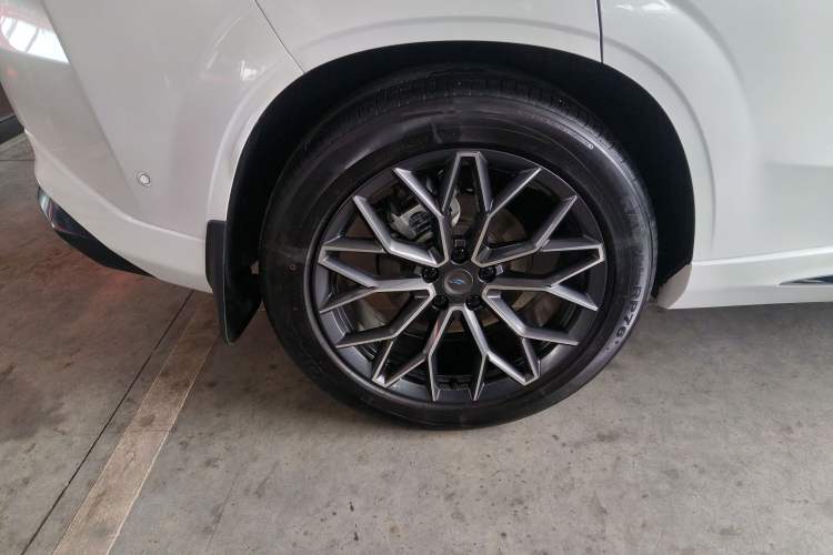 Used CHANGAN OSHAN Z6 New Energy 2023 ZhiDian iDD 150KM Flagship PLUS Smart Parking Edition
