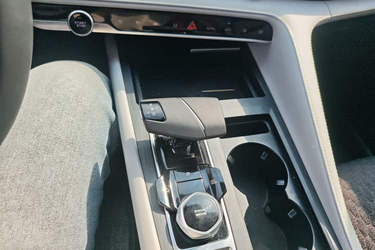 Used CHANGAN CS75 PLUS 2023 3rd Generation 1.5T Automatic Prestige Model