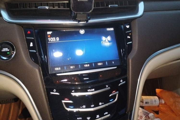 Used Cadillac XTS 2014 28T Comfort Version
